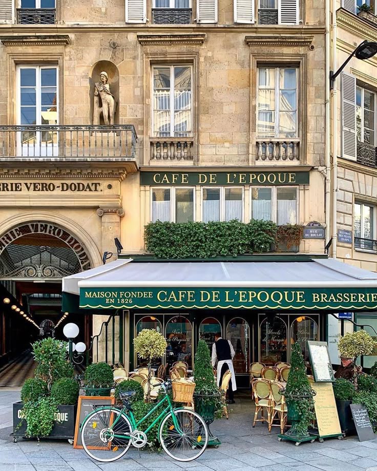 A Soft Girlhood Inspired Itinerary: 3 Dreamy Days in&nbsp;Paris